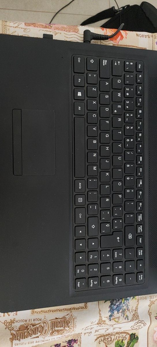 Portátil Lenovo B50-50 Negro