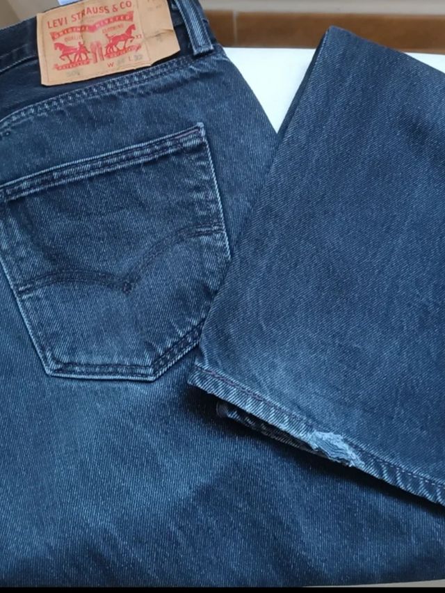 Levi's 501 Negro Lavado Piedra Talla M