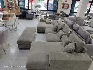 Sofá Cama Gris + Puff