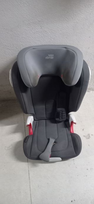 Silla coche Britax Römer Kidfix2 XP SICT grupo2.