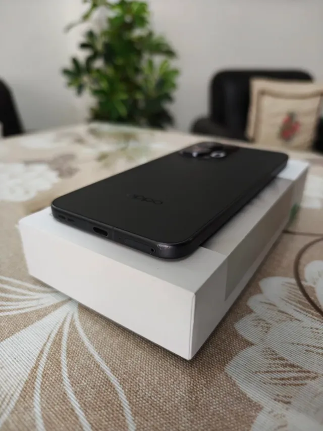 OPPO Reno13 Pro 512GB 5800mAh Negro "Graphite"