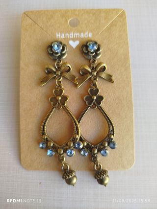 Conjunto Baturra: Pendientes y Collar