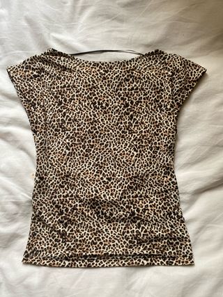 Top leopardo espalda descubierta Stradivarius 
