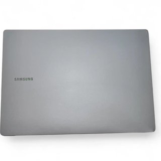 PORTATIL SAMSUNG GALAXY BOOK 5 PRO INTEL ULTRA 5 512 GB 16 GB RAM SSD W11 + CABLE + CAJA