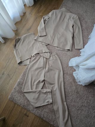 Traje Lefties chica