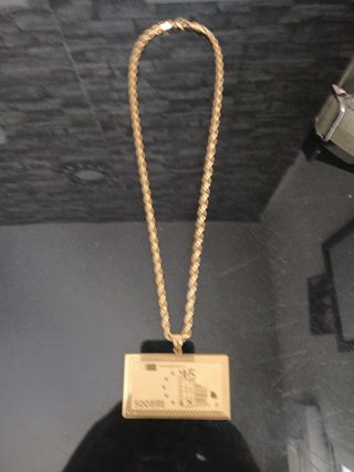 Collar Dorado con Colgante Billete 500 Euros