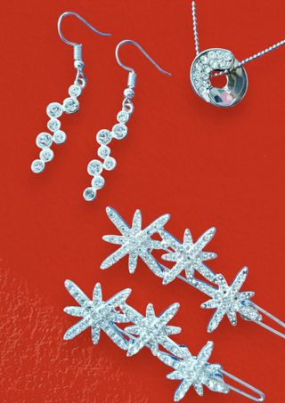 Conjunto de fiesta collar, pendientes y horquillas