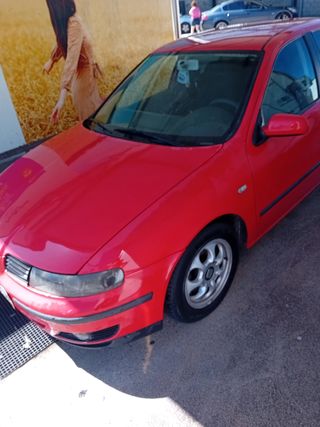 SEAT Leon 2000