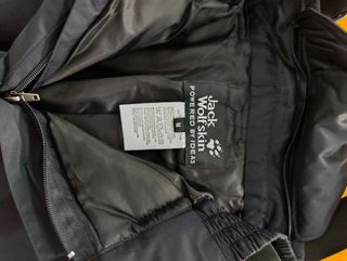 Conjunto esquí/snow mujer Volcom y Jack wolfskin