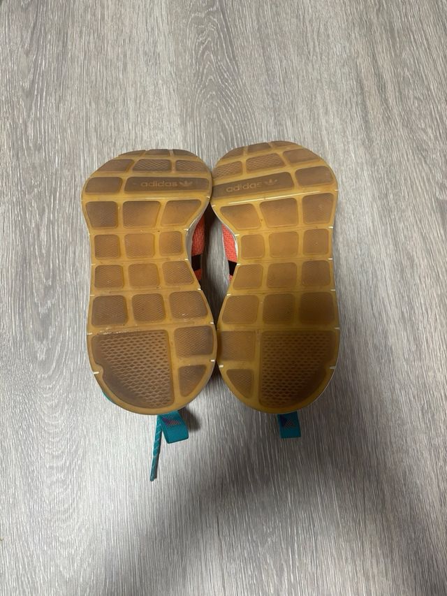 Zapatillas Adidas Swift Run summer Naranjas