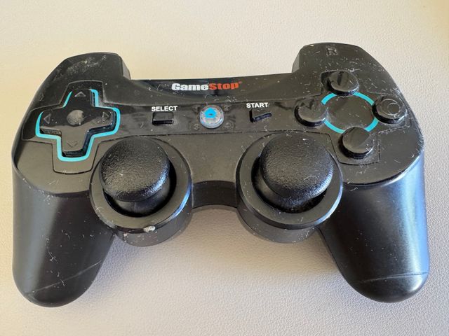 Mando GameStop Negro PS3