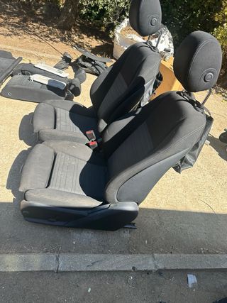 Asientos Delanteros Mercedes C220 W205