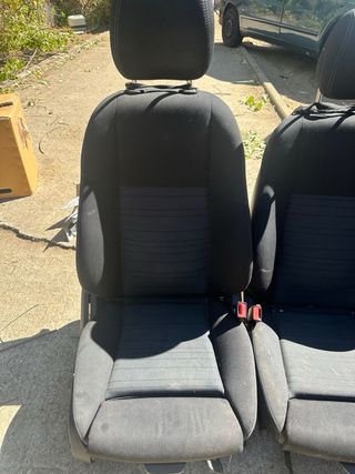 Asientos Delanteros Mercedes C220 W205