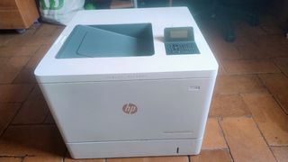 Stampante HP Color LaserJet Enterprise M553