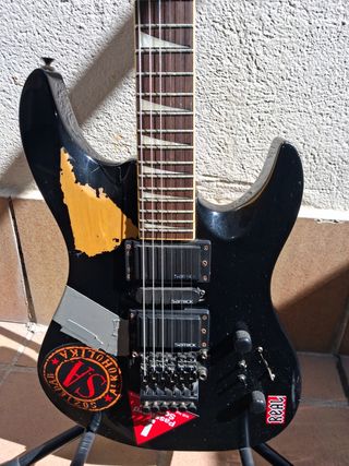 Guitarra Eléctrica Samick KR-570BK (1991)