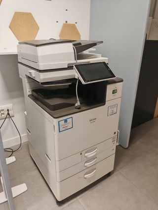 Impresora Ricoh IM C2000 Blanca