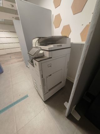 Impresora Ricoh IM C2000 Blanca