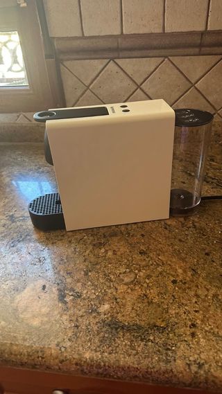 Nespresso Krups Essenza Mini XN1101PR5