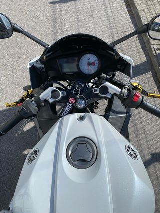Yamaha YZF R125