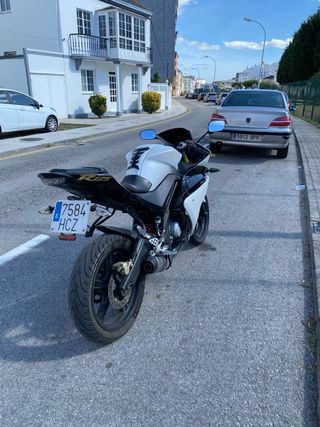 Yamaha YZF R125