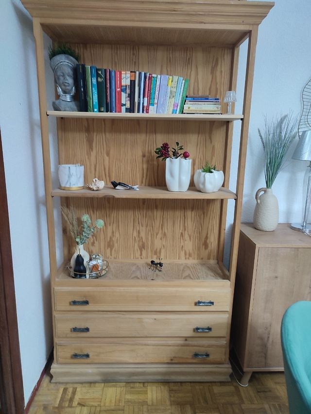 Librería de madera