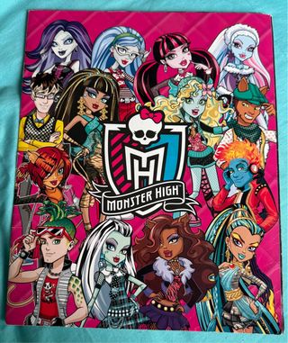 Álbum de cromos Monster High