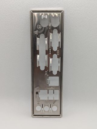 Mascherina I/O Shield per Gigabyte GA-K8VT800