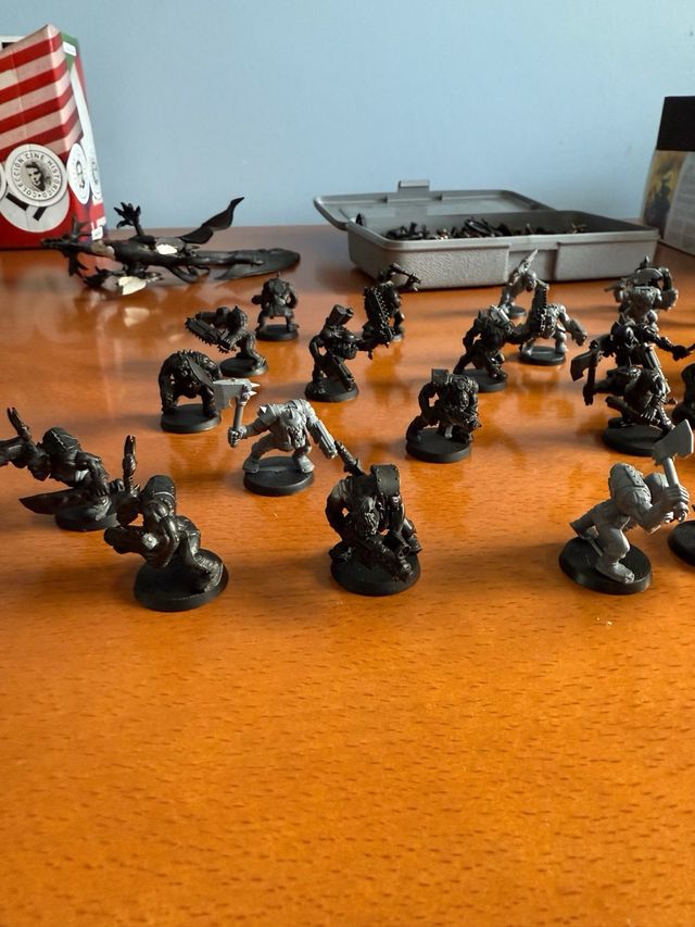 46 Ork Boyz Warhammer 40000 plomo y plástico