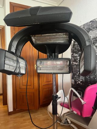 VENTA EQUIPAMIENTO PELUQUERÍA / ESTÉTICA