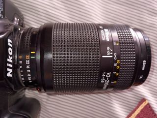 Cámara Nikon F-601M + Objetivo AF NIKKOR 70-210mm