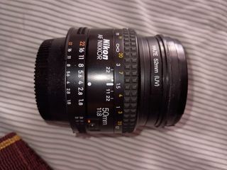 Cámara Nikon F-601M + Objetivo AF NIKKOR 70-210mm