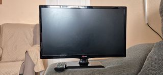 Televisor LG Negro.