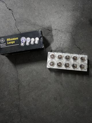 Lámparas Mini GE 12V 21W