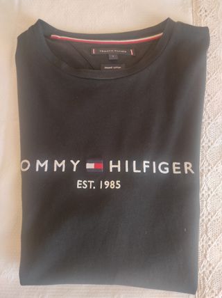 Camiseta Tommy Hilfiger Talla S Negra