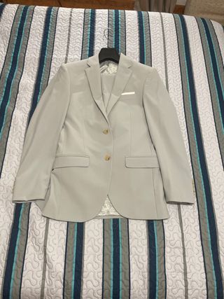 Traje Chaqueta Gris