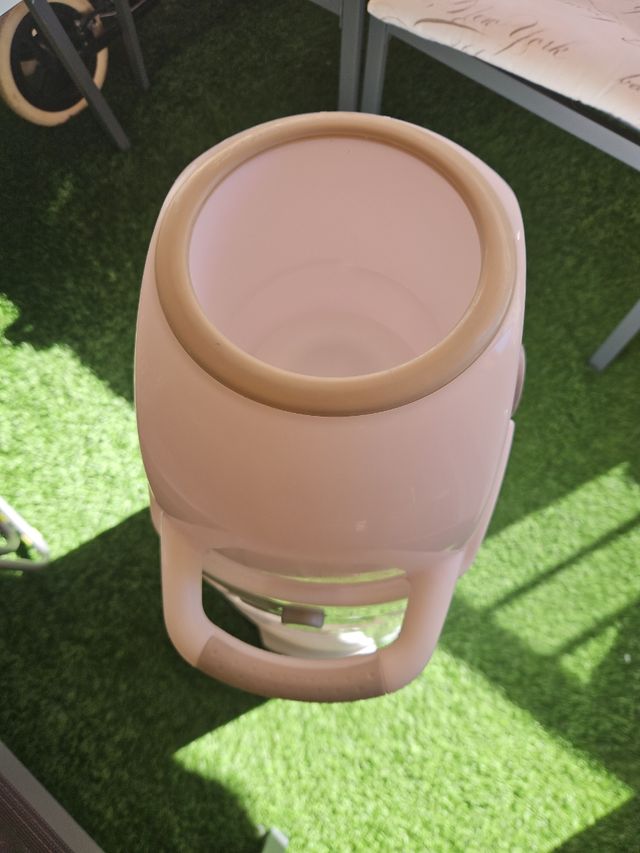 Contenedor para pañales Diaper Champ.