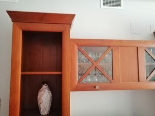 Mueble Salón. En madera y Cristal