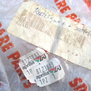 Tija Superior Aprilia ETV 1000 Caponord 2001-2007