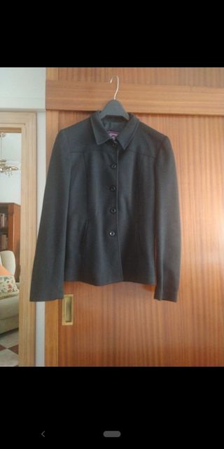 Chaqueta Negra Stradivarius Talla 40