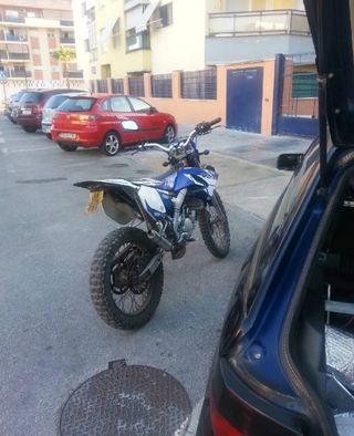 Yamaha dt 50r (No Negociable)
