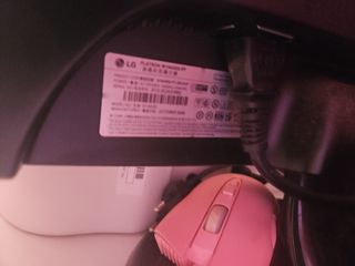 Monitor LG Flatron W1943SS 45cmX29cm