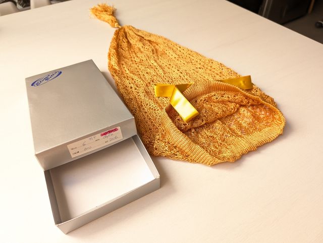 Cofia de seda Elvira Bella Oro