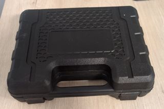 Destornillador Eléctrico con Caja y Accesorios