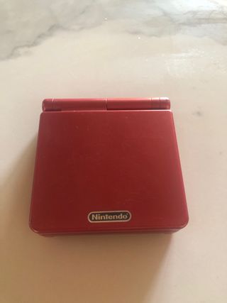 Nintendo Game Boy Advance SP Roja 