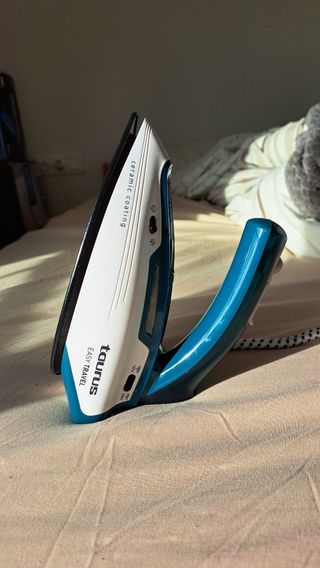 Plancha Taurus Easy Travel Cerámica