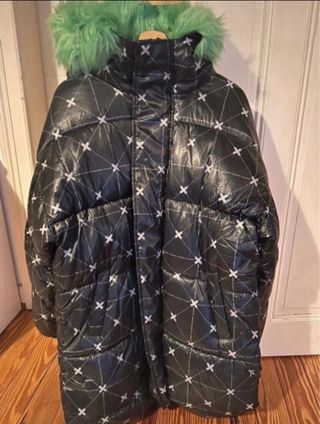 ASOS. Plumífero oversize. T S