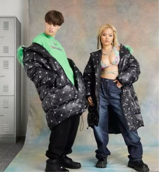 ASOS. Plumífero oversize. T S