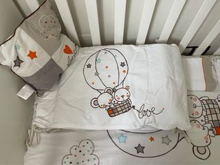Cuna+colchon+chichonera+funda nórdica+sabana+cojin