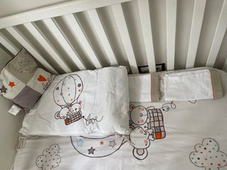 Cuna+colchon+chichonera+funda nórdica+sabana+cojin