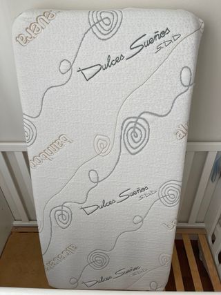 Cuna+colchon+chichonera+funda nórdica+sabana+cojin